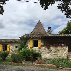 chez-patricia-castelnau-montratier.midi-pyreneeshotels.com/