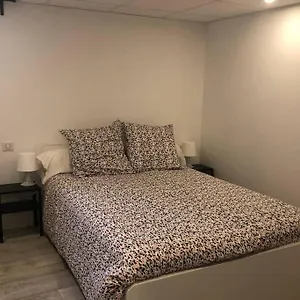 Dans Maison En Campagne Appartement