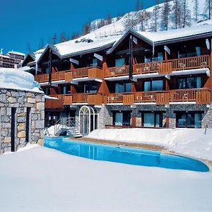 residence-spa-les-chalets-de-solaise-73150.hotels-rhonealpes.com/
